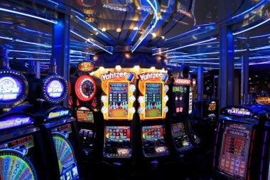 gilabola88 live-dealer studio with multiple camera angles and professional dealers